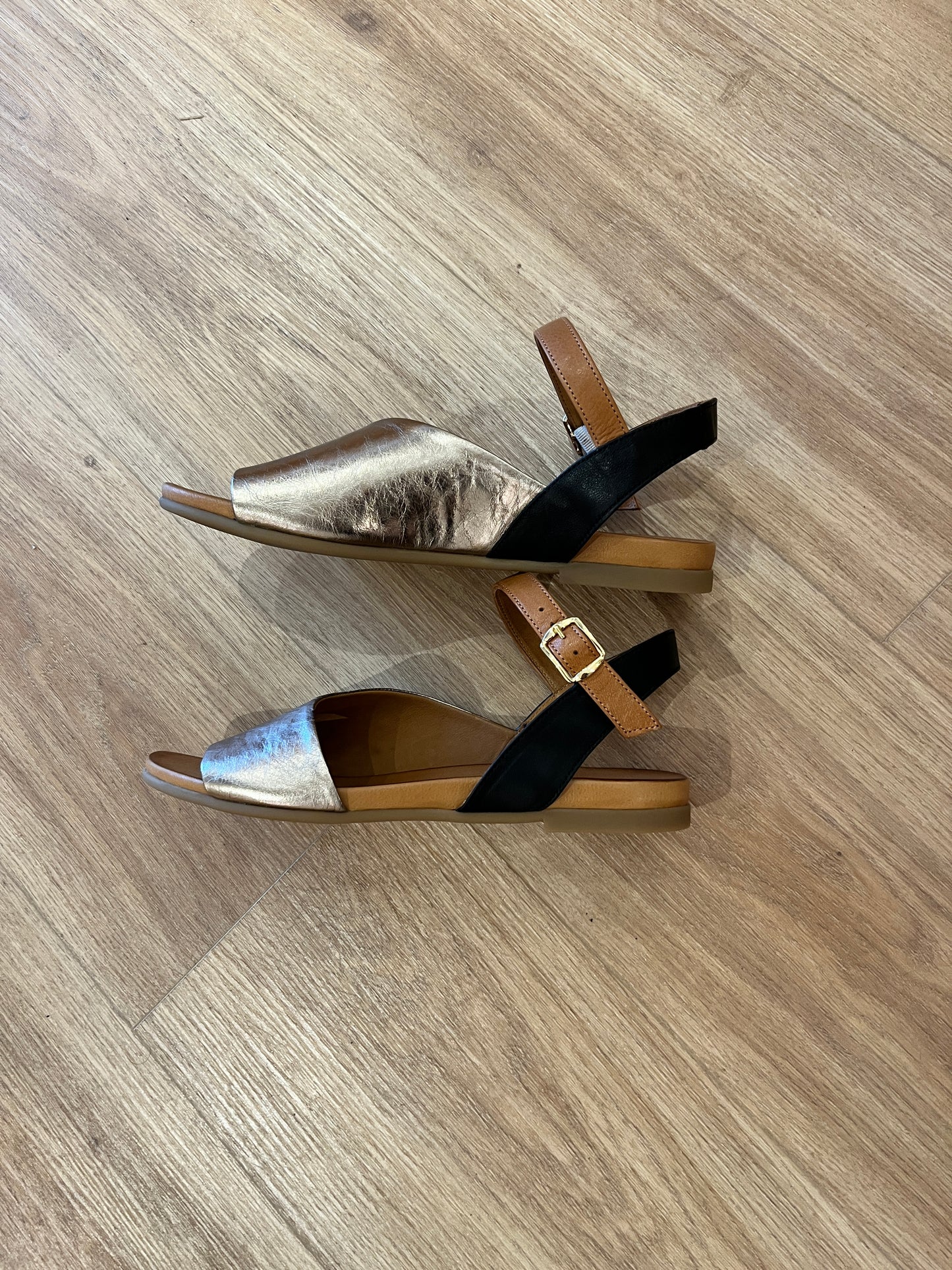 COCO ABRICOT SANDALES MECE CHAMPAGNE