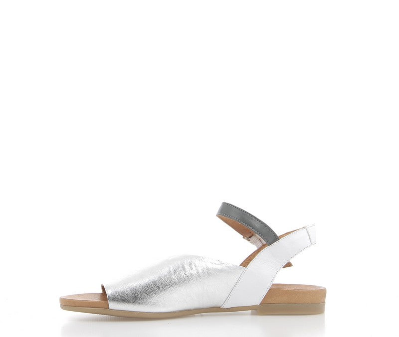 COCO ABRICOT SANDALES MECE ARGENT