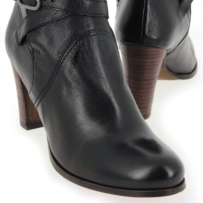 Bottines Naya pully noir Aliwell