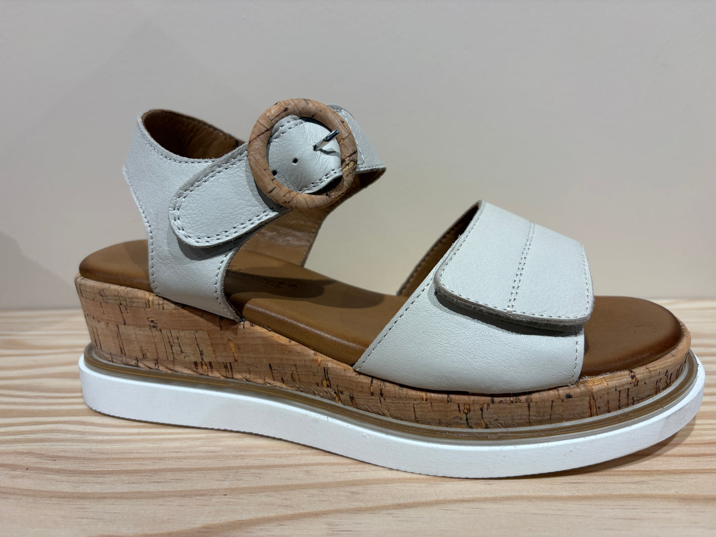 COCO APRICOT COCONUT MOCCASIN