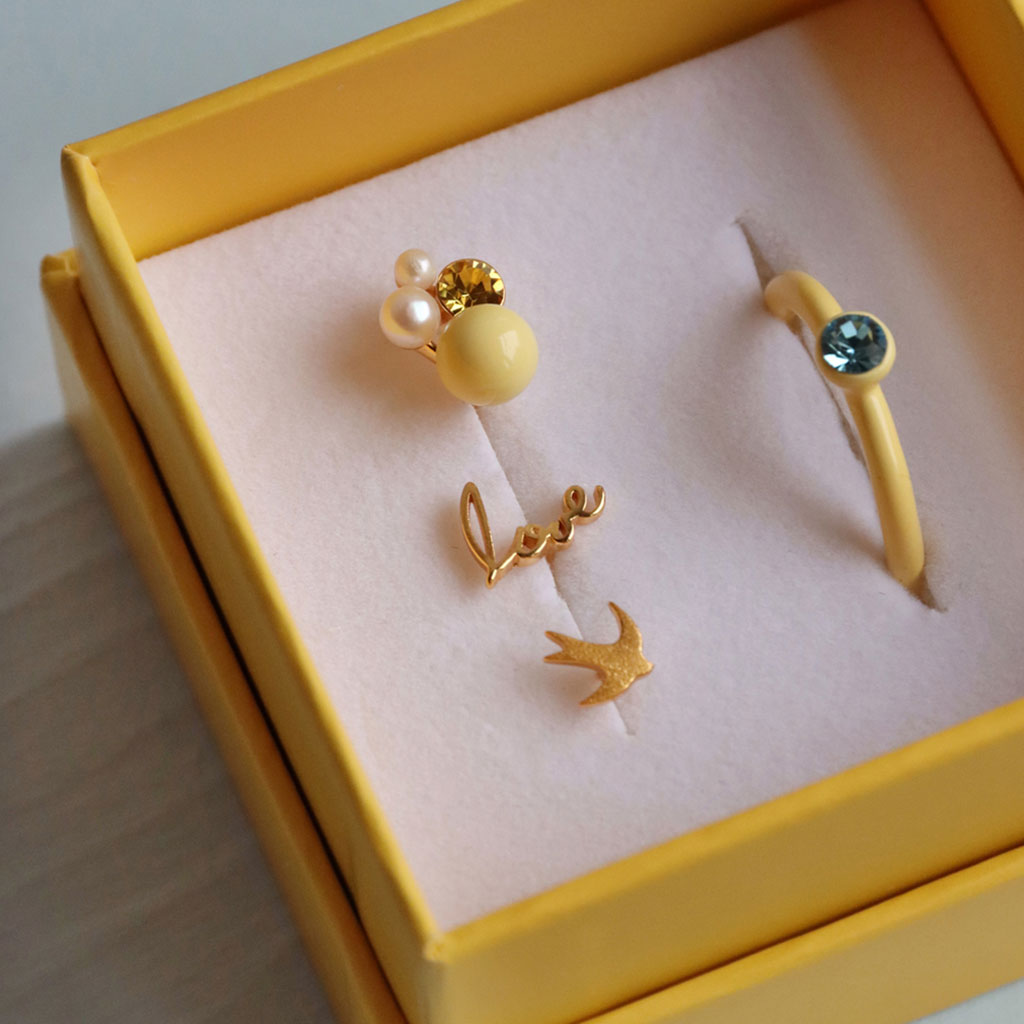 BAGUE 'COLOR CRYSTAL' SOFT YELLOW | LULU COPENHAGEN