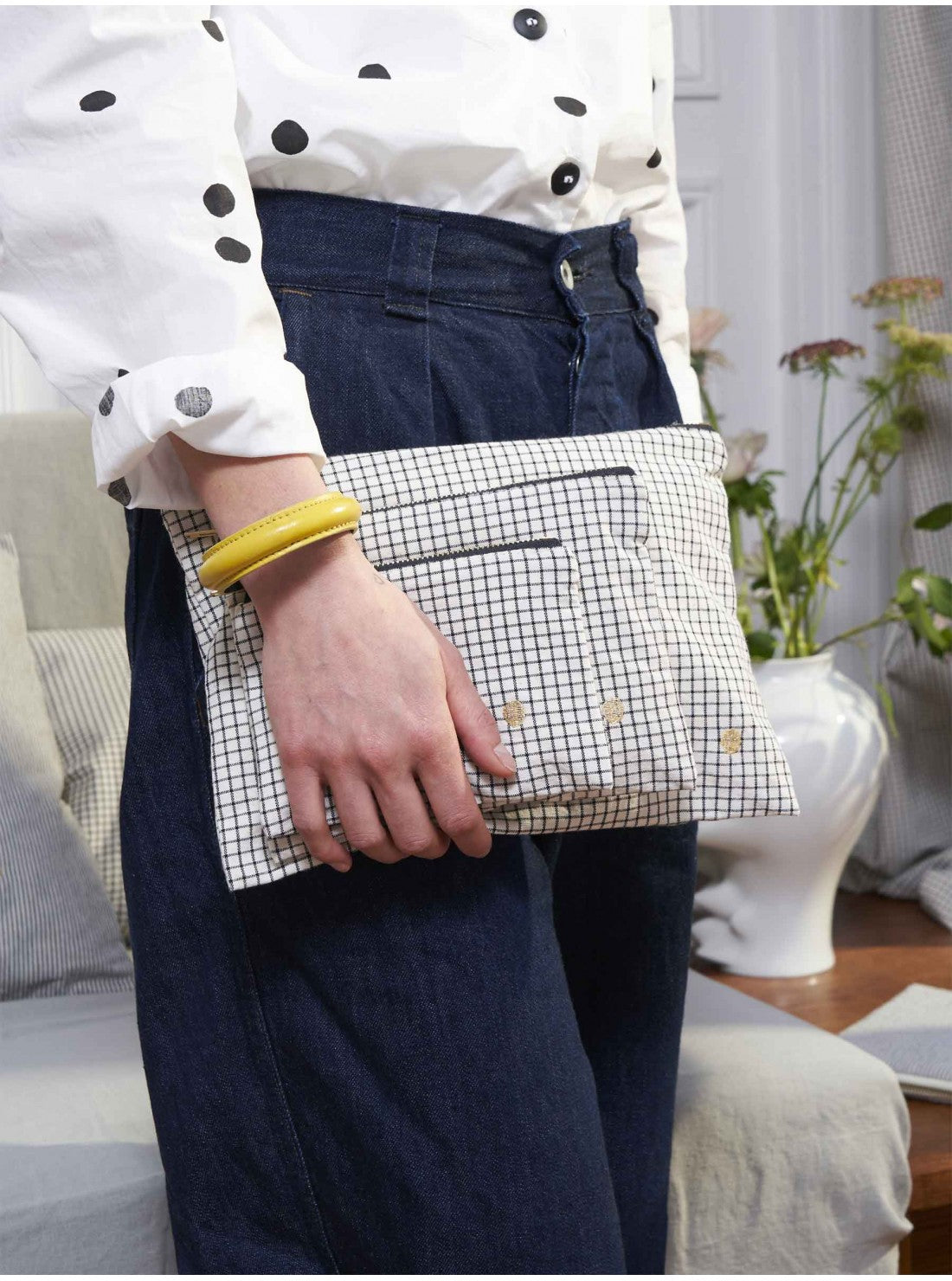 POCHETTE PLATE ‘GUSTAVE CAVIAR’ M